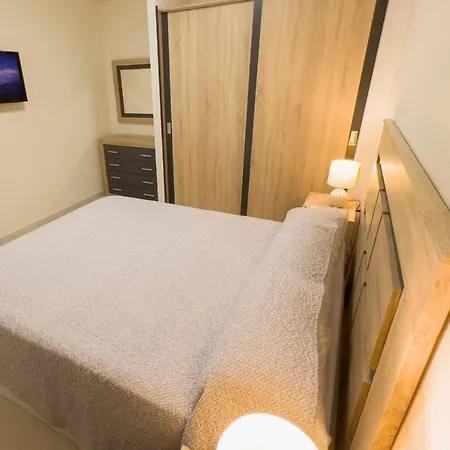 Playa - Laguna Beach Apartment *